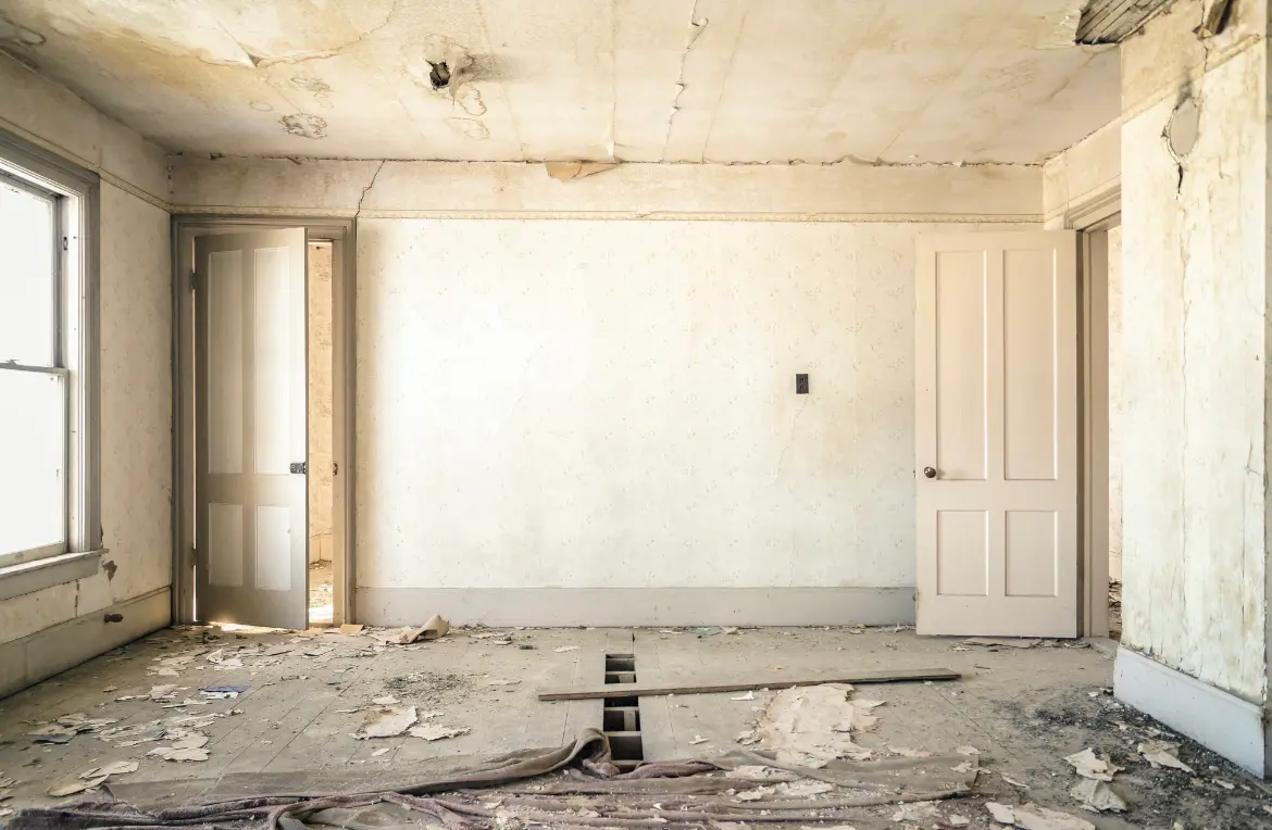 Waste disposal crew managing a cleanout project in Fairfield